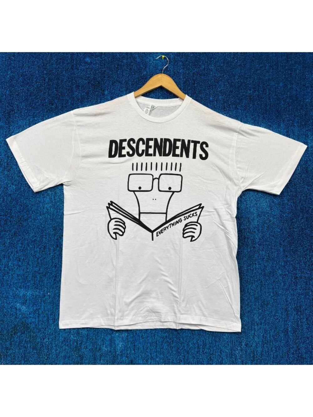 Descendents Everything Sucks Rock White T-Shirt Size Extra Large